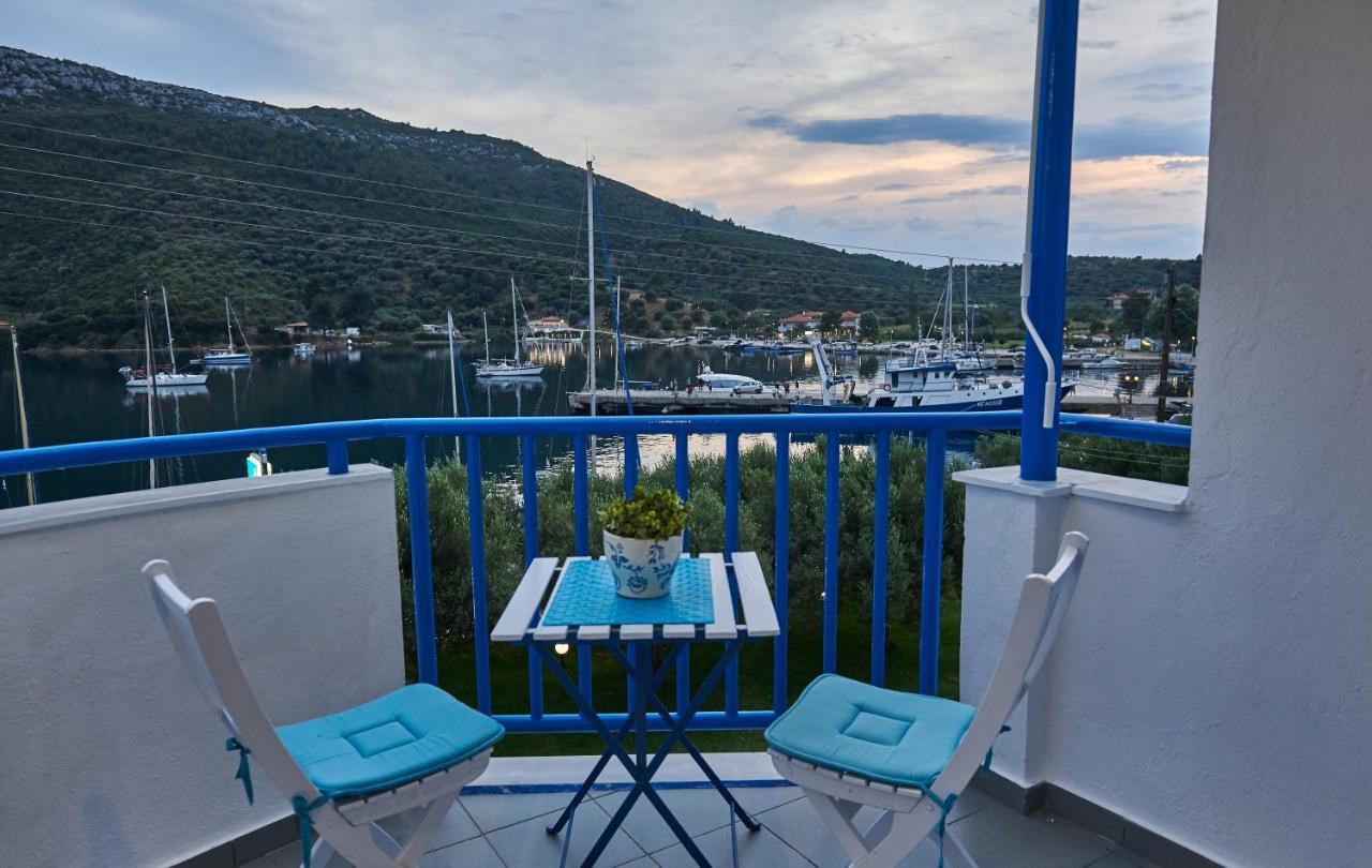 Aiolis Studios Porto Koufo Luaran gambar