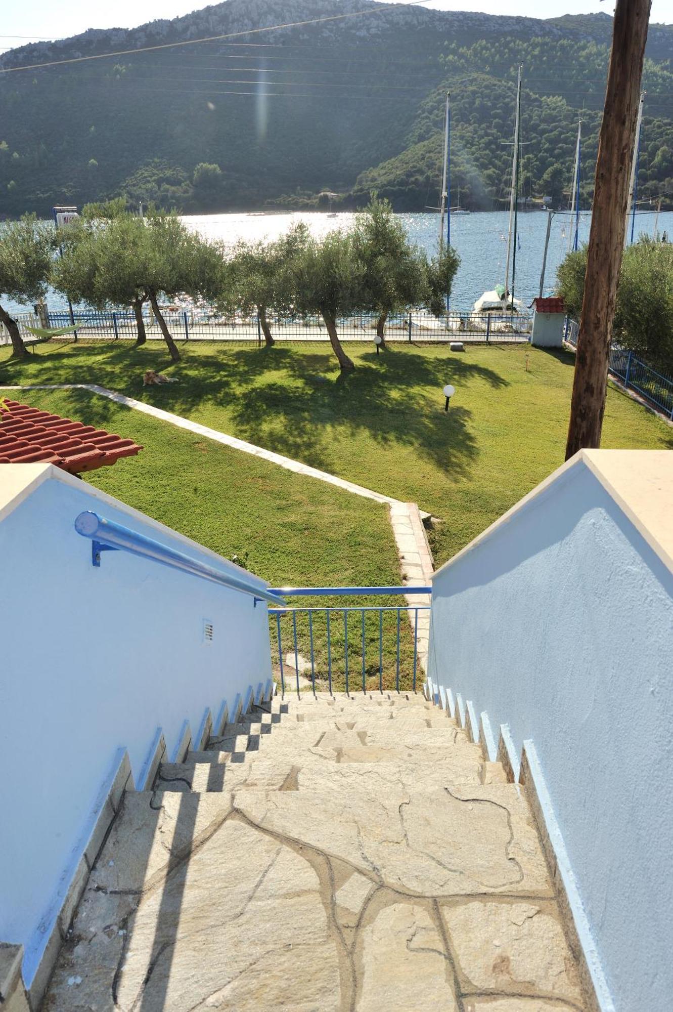 Aiolis Studios Porto Koufo Luaran gambar